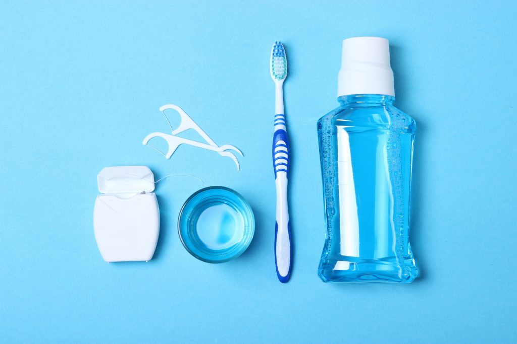 Choosing the Right Toothbrush, Floss, and other Products for your Smile